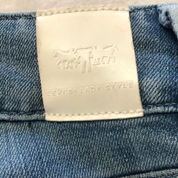 Levi's Lady Style Light Wash Denim Jeans 27 - Picture 3 of 10